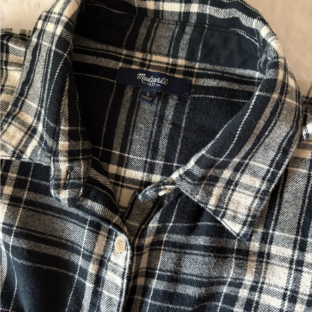 Madewell Flannel Button Down Black Plaid Shirt